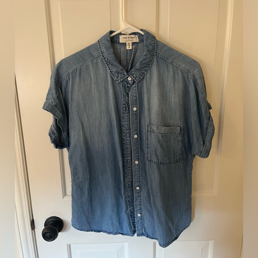 Anthropologie Cloth and Stone Breezy Buttondown